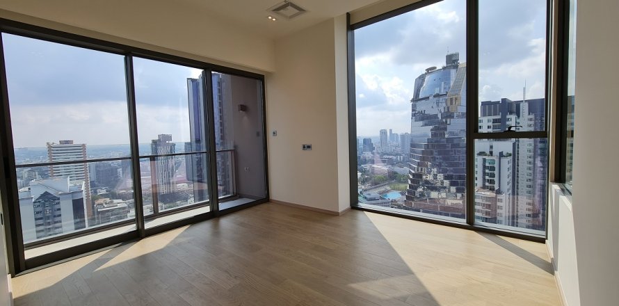 Condominio de 3 dormitorios en Watthana, Bangkok, Tailandia № 200817