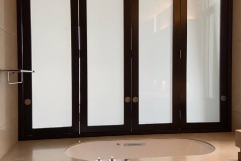 Condo à Sathon, Bangkok, Thaïlande, 2 chambres  № 200818 - photo 23