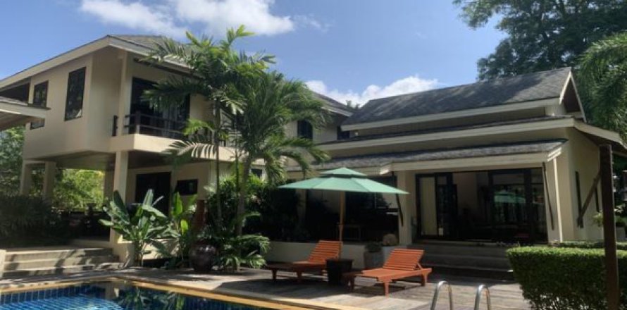 Chalet de 5 dormitorios en Nai Harn Beach, Tailandia № 202421