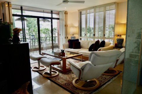 Condominio de 3 dormitorios en Bangkok, Tailandia № 143567 - foto 7
