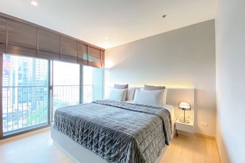 Condominio de 1 dormitorio en Bangkok, Tailandia № 143561 - foto 2