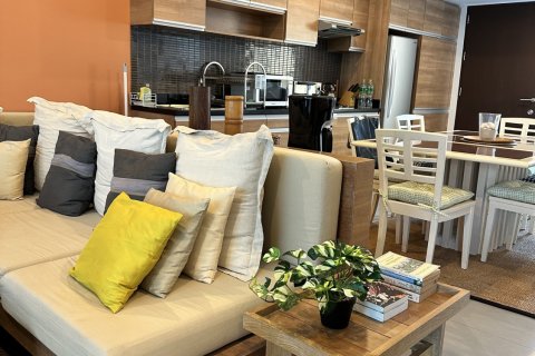 Condominio de 2 dormitorios en Cha-am, Tailandia № 169034
