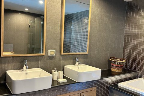 Condominio de 2 dormitorios en Cha-am, Tailandia № 169034 - foto 5