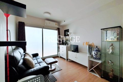 Condominio de 1 dormitorio en Pattaya, Tailandia № 208995 - foto 2