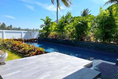 Villa in Sam Roi Yot, Thailand 3 bedrooms № 165848 - photo 2