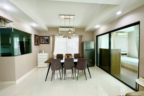 Casa de 4 dormitorios en Bangkok, Tailandia № 189054 - foto 6