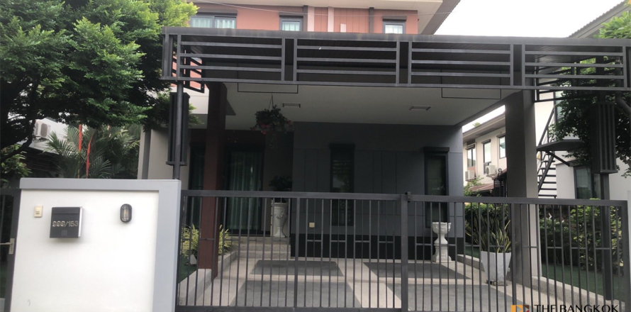 Casa de 3 dormitorios en Bangkok, Tailandia № 189055