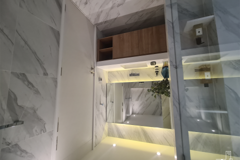 Condo in Bangkok, Thailand, 2 bedrooms № 189891 - photo 8