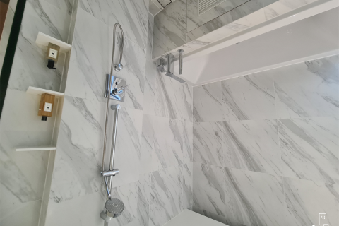 Condo in Bangkok, Thailand, 2 bedrooms № 189891 - photo 3