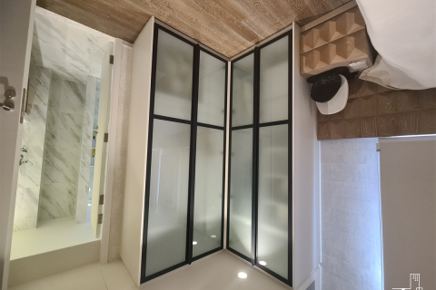 Condo in Bangkok, Thailand, 2 bedrooms № 189891 - photo 9