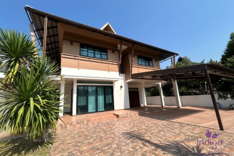 Casa de 3 dormitorios en Hang Dong, Tailandia № 163892 - foto 3