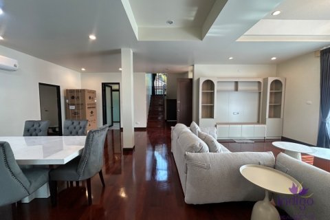 Casa de 3 dormitorios en Hang Dong, Tailandia № 163892 - foto 4