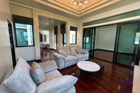 Casa de 3 dormitorios en Hang Dong, Tailandia № 163892 - foto 12