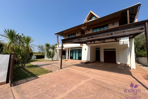 Casa de 3 dormitorios en Hang Dong, Tailandia № 163892