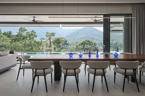 Casa de 5 dormitorios en Phuket, Tailandia № 163898 - foto 5
