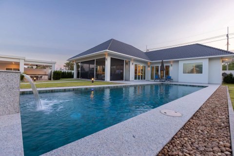 Chalet de 3 dormitorios en Hua Hin, Tailandia № 165793