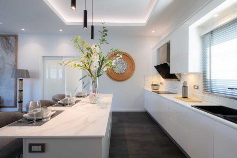 Chalet de 3 dormitorios en Hua Hin, Tailandia № 165793 - foto 29