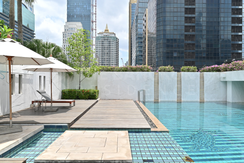 Condo in Bangkok, Thailand, 3 bedrooms № 190144 - photo 9