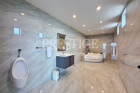 Condo in Pattaya, Thailand, 2 bedrooms № 202034 - photo 23