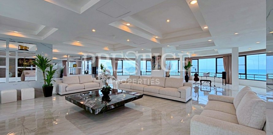 Condo in Pattaya, Thailand, 2 bedrooms № 202034