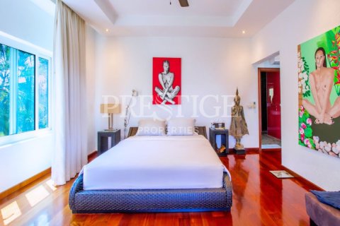 Casa de 7 dormitorios en Pattaya, Tailandia № 202032 - foto 12