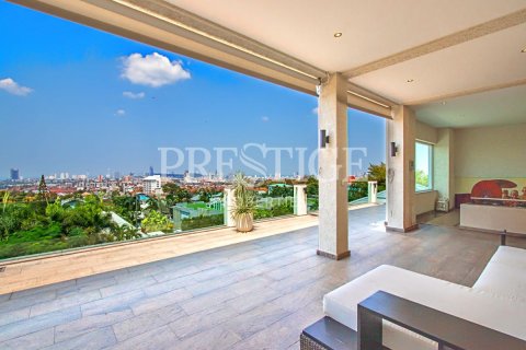 Casa de 7 dormitorios en Pattaya, Tailandia № 202032 - foto 14