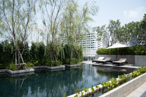 Condominio de 3 dormitorios en Bangkok, Tailandia № 180945 - foto 17