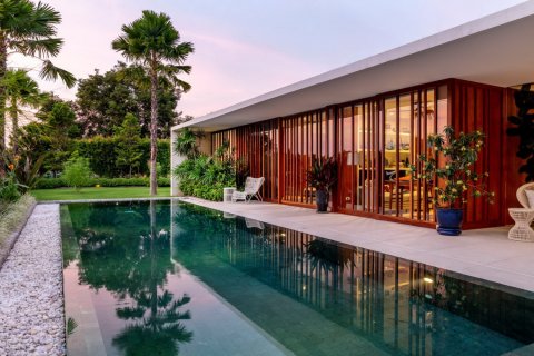 Casa de 3 dormitorios en Pattaya, Tailandia № 180942 - foto 4
