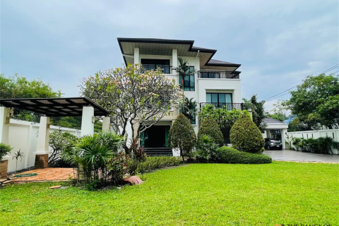 Haus in Bangkok, Thailand 4 Schlafzimmer № 190394 - Foto 8