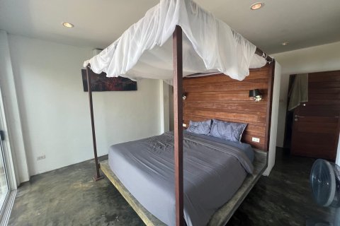 Chalet de 3 dormitorios en Ko Samui, Tailandia № 152682 - foto 16