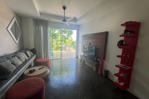 Chalet de 3 dormitorios en Ko Samui, Tailandia № 152682 - foto 2