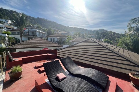 Chalet de 3 dormitorios en Ko Samui, Tailandia № 152682 - foto 21