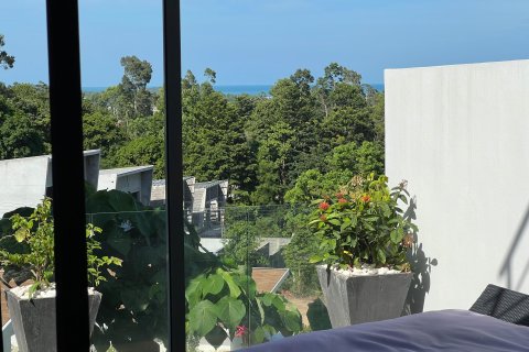 Chalet de 3 dormitorios en Ko Samui, Tailandia № 152682 - foto 15