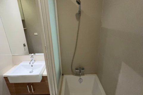 Condo in Watthana, Bangkok, Thailand, 3 bedrooms № 163252 - photo 20