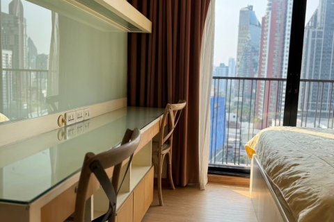 Condo in Watthana, Bangkok, Thailand, 3 bedrooms № 163252 - photo 16