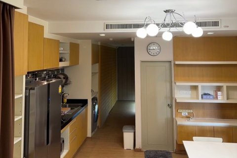 Condo in Watthana, Bangkok, Thailand, 3 bedrooms № 163252 - photo 5