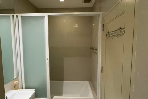Condo in Watthana, Bangkok, Thailand, 3 bedrooms № 163252 - photo 21