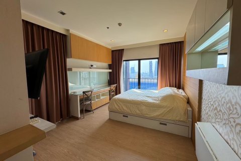 Condo in Watthana, Bangkok, Thailand, 3 bedrooms № 163252 - photo 14