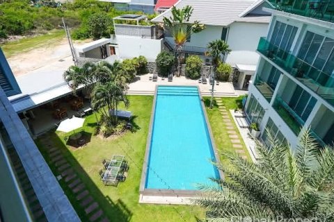 Hotel 3300 m2 en Pattaya, Tailandia № 168056 - foto 13