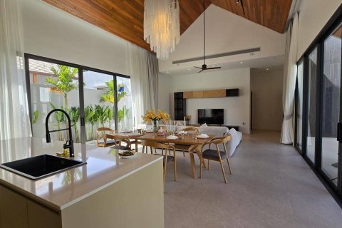 Apartamento de 3 habitaciones en Pattaya, Tailandia № 168059 - foto 6