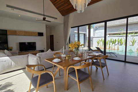 Apartamento de 3 habitaciones en Pattaya, Tailandia № 168059 - foto 4