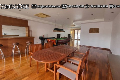 House in Watthana, Bangkok, Thailand 4 bedrooms № 200620 - photo 4