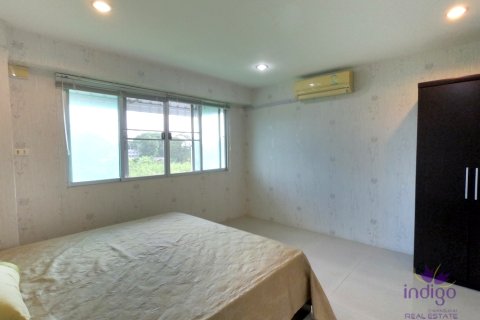 Condominio de 1 dormitorio en Chiang Mai, Tailandia № 205602 - foto 5