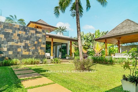 Chalet de 4 dormitorios en Bang Tao, Tailandia № 179640 - foto 9