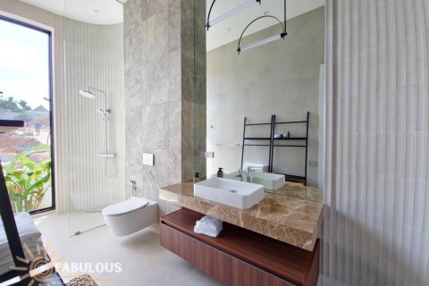 Villa in Bang Tao, Thailand 3 Schlafzimmer № 179639 - Foto 9
