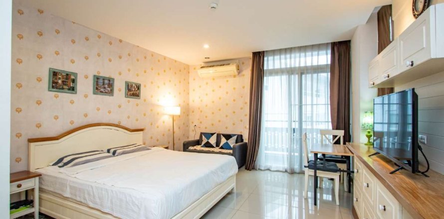 Condominio de 20 dormitorios en Chiang Mai, Tailandia № 205530