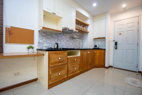 Condominio de 20 dormitorios en Chiang Mai, Tailandia № 205530 - foto 6