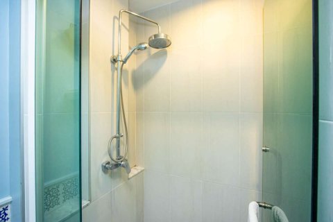 Condominio de 20 dormitorios en Chiang Mai, Tailandia № 205530 - foto 2