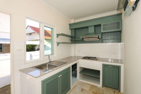 Casa de 3 dormitorios en Chiang Mai, Tailandia № 205528 - foto 11