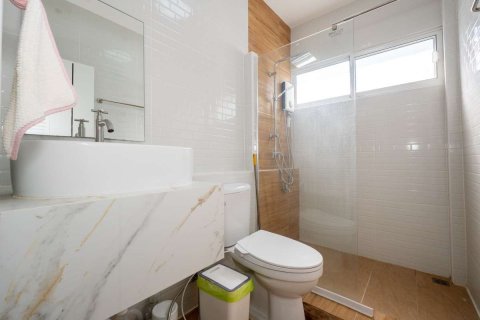 Casa de 3 dormitorios en Chiang Mai, Tailandia № 205526 - foto 11